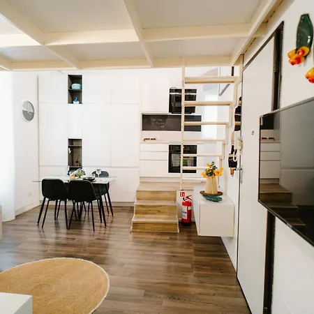Apartament Maison 21 - Autentico Nel Centro Storico *